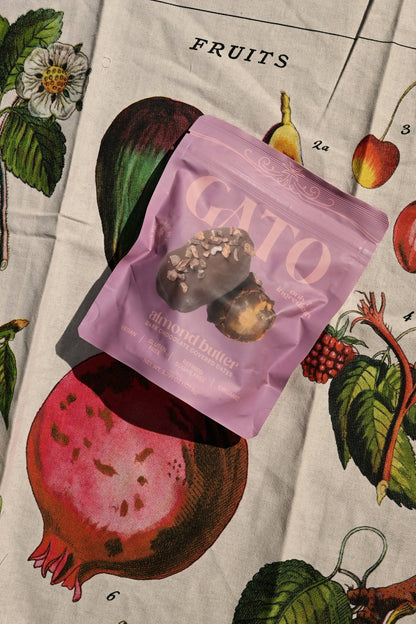 Pouches - Gato Dates
